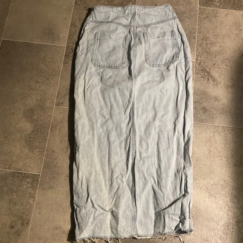 Zara Blue Maxi Pencil Skirt with Ruched Slit jeans skirt